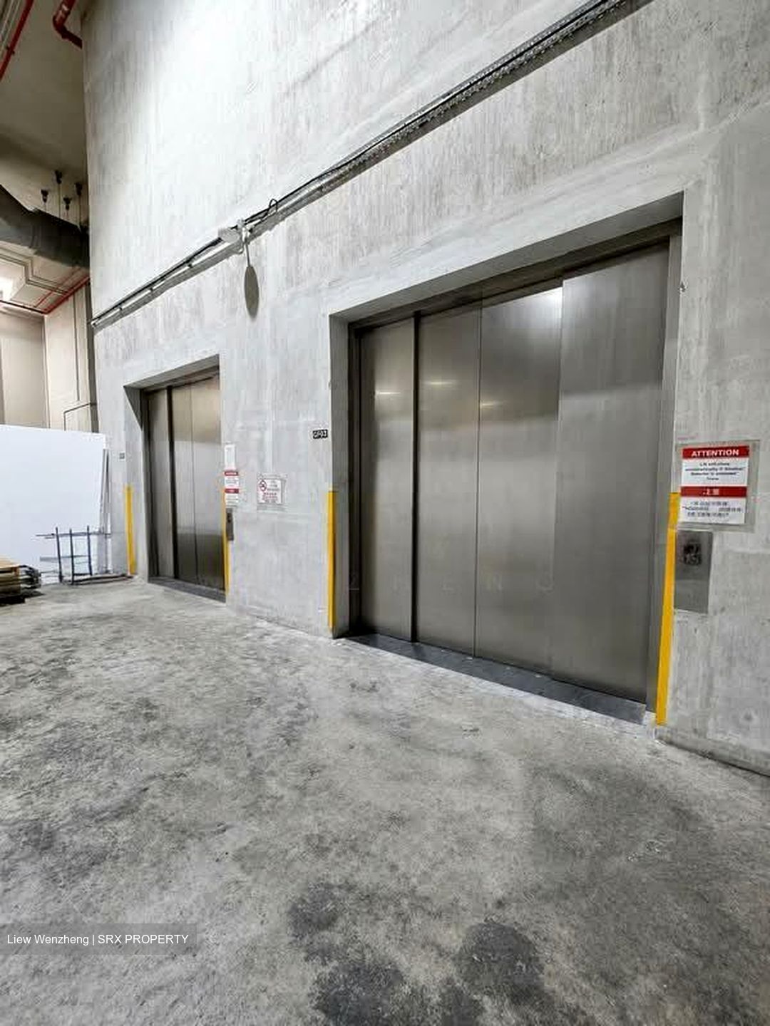 Foh Foh Building (D22), Warehouse #575793931